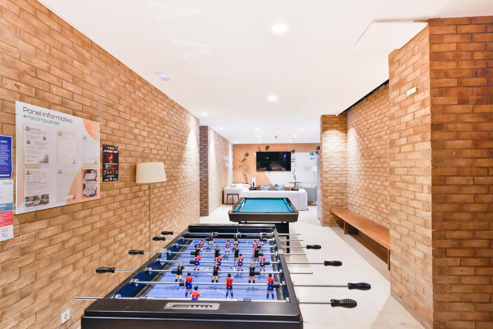 Micampus Pamplona Student Residence Luaran gambar