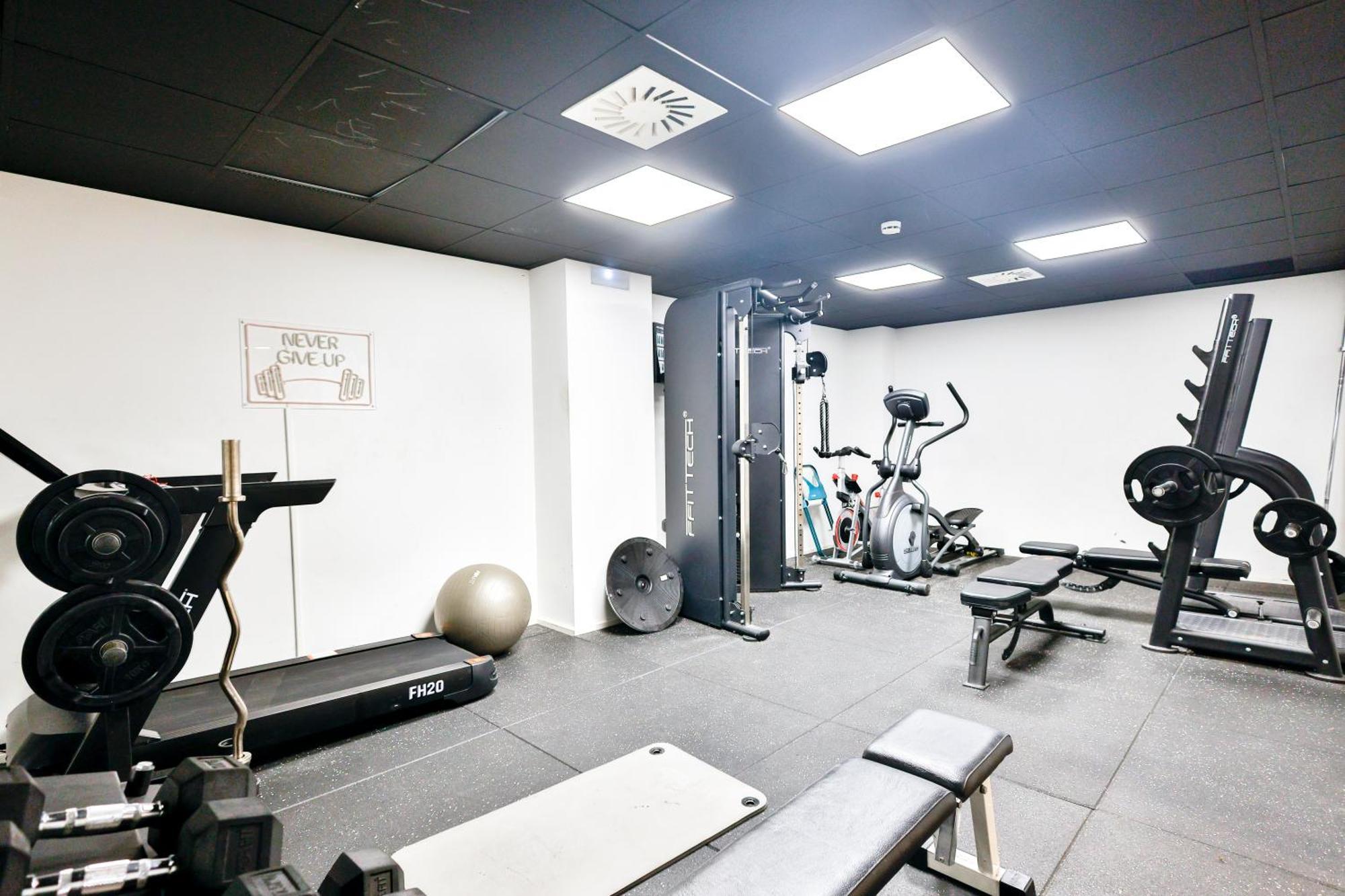 Micampus Pamplona Student Residence Luaran gambar