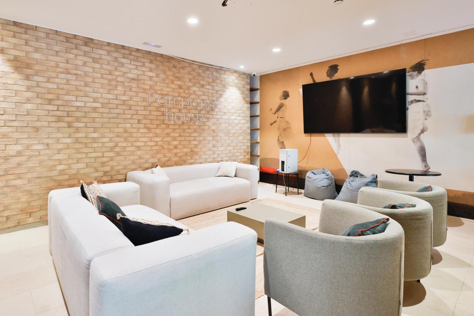 Micampus Pamplona Student Residence Luaran gambar